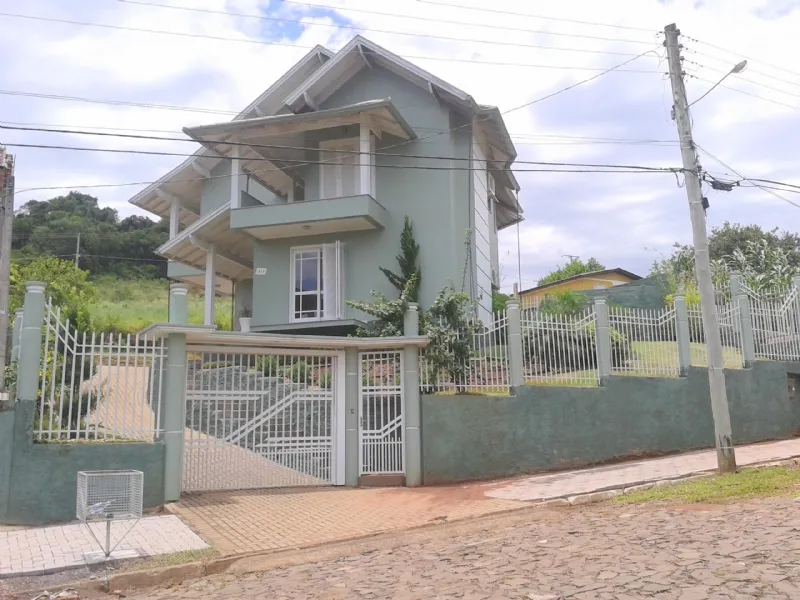 Casa/Sobrados à venda em Estancia Velha